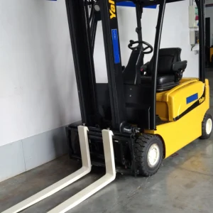 Yale ERP16VF Carretillas de ocasión para elevación y apilado